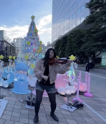 新宿サザンテラスでの即興演奏